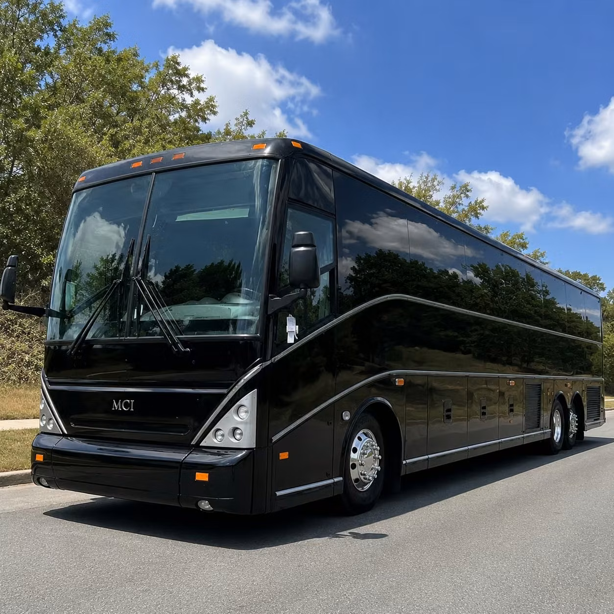 charter bus rentals for michigan stadium concerts and major outdoor events