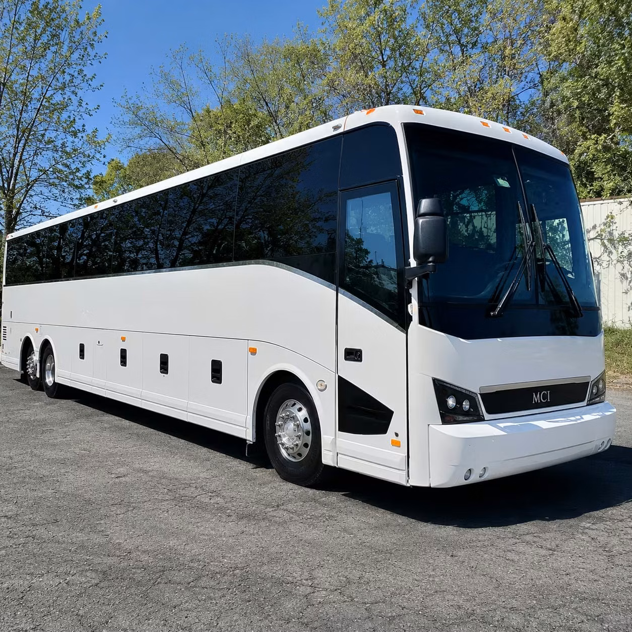 charter bus rentals for university of michigan hockey at yost ice arena